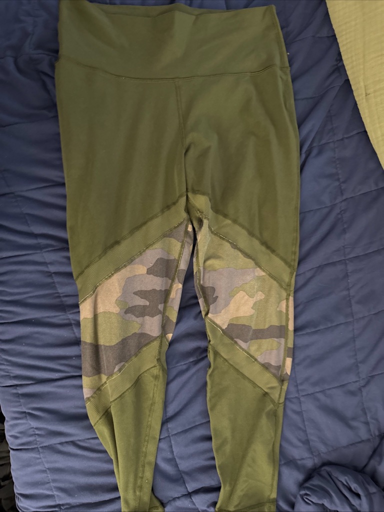 Aerie Olive Green Leggings With Camo Panels